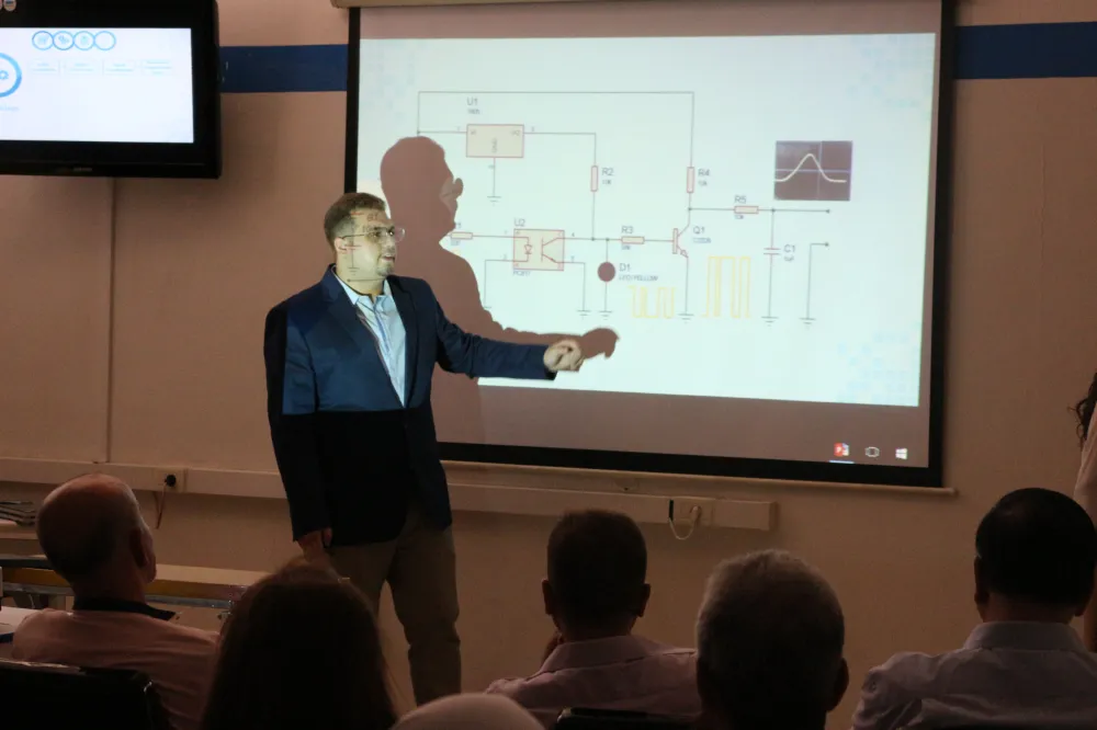 Biomedical Electronics Presentation – 4th Year Bachelor's Project